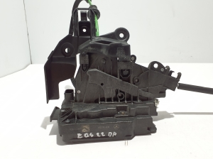 Mercedes Benz EQS 297 (2021–2026) Esiukse lukk A0997205602 - 2