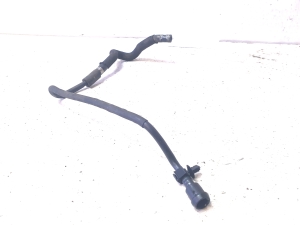 AUDI A4 B9 (2015–2026) Durite 04L129979A - 2