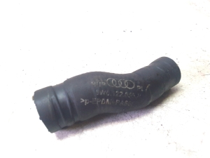 Durite - 8W0122055N