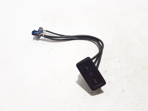 USB ligzda - A2978202801