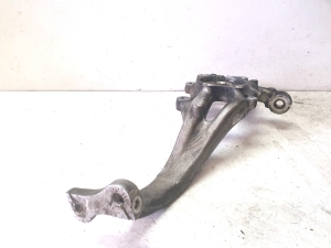 AUDI A4 B9 (2015–2026) Radnabenflansch vorne ohne Lager 8W0407559 - 3