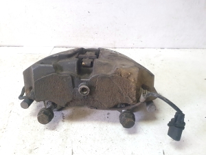 AUDI A4 B9 (2015–2026) Front brake caliper 8W05CA - 7