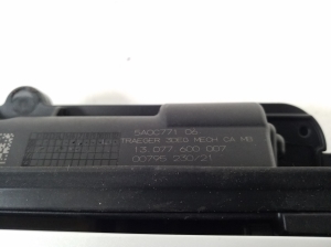 BMW i4 G26 (2022–2026) Rear side door exterior handle and its parts - 2