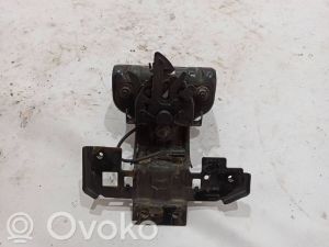 Sonstiger Halter - 625545468R
