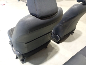 TOYOTA Yaris (2011–2020) Vordersitz und seine Teile - 14