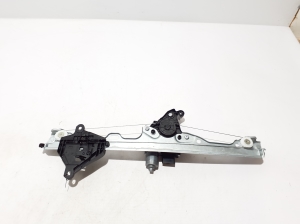Front door window regulator - 807201973R