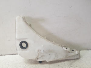Front washer fluid reservoir - 4G8955451