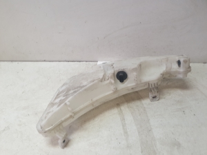 AUDI A7 (2010–2018) Front washer fluid reservoir 4G8955451 - 3