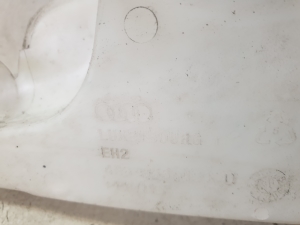 AUDI A7 (2010–2018) Front washer fluid reservoir 4G8955451 - 4