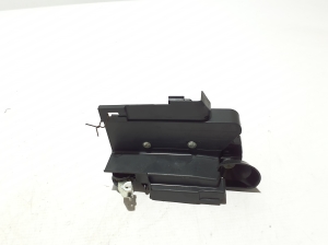 Front door lock - 805036321R