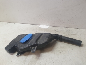 AUDI A7 (2010–2018) Front washer fluid reservoir 4G1955462 - 3