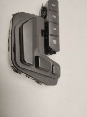 Mercedes Benz C-Class 204 (2007–2014) Front seat control switch A2048704258 - 2