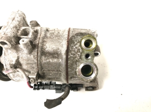 Opel Astra K (2015–2021) Konditsioneeri kompressor 39034464 - 6
