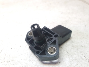AUDI A7 (2010–2018) Mass air flow sensor 03G906051E - 3