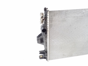 Porsche Cayenne (2010–2017) Cooling radiator 7P0121253A - 4