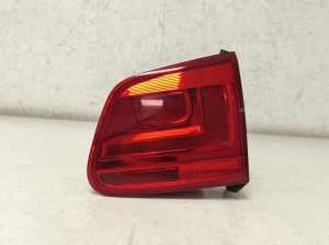 Volkswagen Tiguan (2007–2016) Tagatuli tagaluugil 5N0945094H - 8