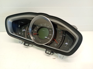 VOLVO V40 (2012–2019) Instrument cluster 36002952 - 4