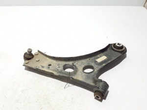 Peugeot 208 (2019–2026) Front control arm 9850776980 - 2