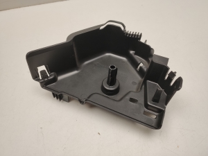 Mercedes Benz C-Class 204 (2007–2014) Muu kaitse A2046891308 - 4