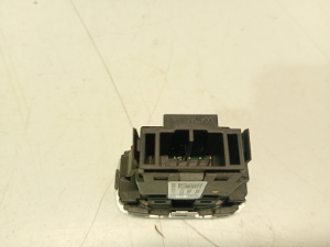 VOLVO V40 (2012–2019) Ignition switch 31394114 - 5