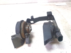 AUDI A7 (2010–2018) Horn 4G8951209A - 4