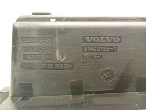 VOLVO V40 (2012–2019) Fuse boxes 31409155 - 6