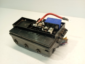   Fuse boxes  - 31409155 