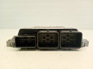 VOLVO V40 (2012–2019) Engine control unit 31355712 - 2