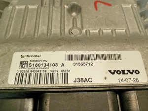 VOLVO V40 (2012–2019) Engine control unit 31355712 - 3