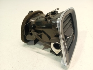 VOLVO V40 (2012–2019) Dashboard air vent grilles 1281851 - 3