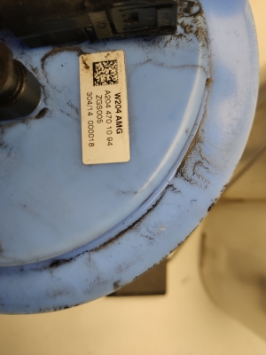 Mercedes Benz C-Class 204 (2007–2014) Kütusepump paagis A2044701094 - 2
