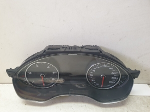 AUDI A7 (2010–2018) Instrument cluster 4G8920931N - 2