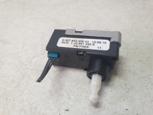 AUDI A4 B9 (2015–2026) Headlight leveling motor 1J0941295E - 3