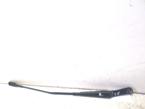 Windshield wiper arm - 4G1955408B