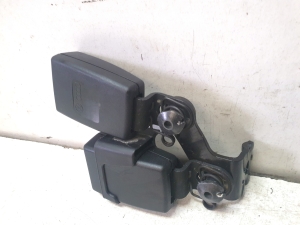 AUDI A7 (2010–2018) Sicherheitsgurtschloss hinten 4G0857739989 - 5