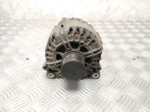 Lichtmaschine - 03L903023P