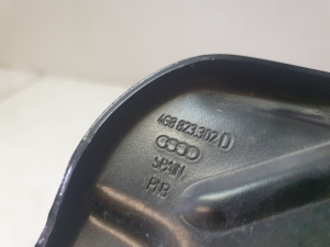 AUDI A7 (2010–2018) Kapoti hing 4G8823302D - 2