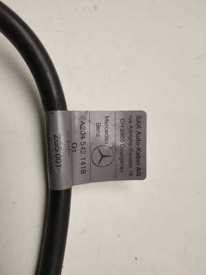 Mercedes Benz C-Class 204 (2007–2014) Miinuskaabel A2045421418 - 3