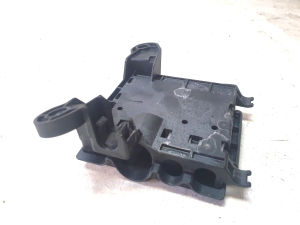 AUDI A7 (2010–2018) Other part under the hood 4G0937517 - 2