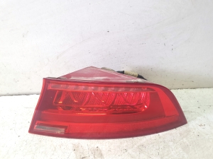 Rear corner light - 4G8945096