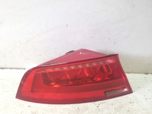 Rear corner light - 4G8945095
