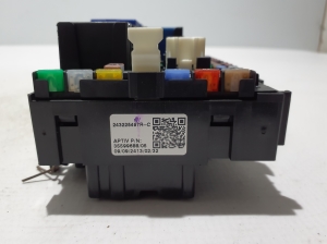 Dacia Duster P1310 (2024–2026) Drošinātāju bloki 243225497R - 4