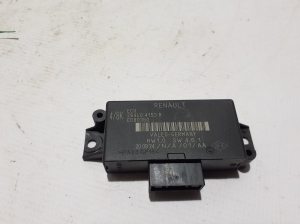   Steuergerät für Parksystem  - 284L04153R 