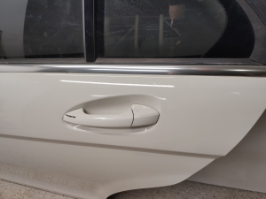 Mercedes Benz C-Class 204 (2007–2014) Tagumised küljeuksed A2047302100 - 4
