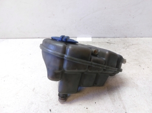 AUDI A7 (2010–2018) Coolant reservoir 4G0121403G - 3