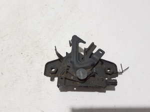 RENAULT Captur (2019–2026) Kapoti lukk 656010547R - 3