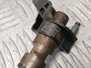 AUDI A6 C7 (2011–2018) Kütusepihusti 059130277CC - 4