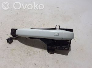 RENAULT Captur (2019–2026) Front door external opening handle and its details - 2