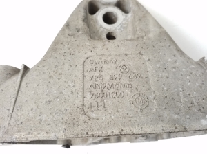 Porsche Cayenne (2010–2017) Transfer case bracket 7P5399649 - 2