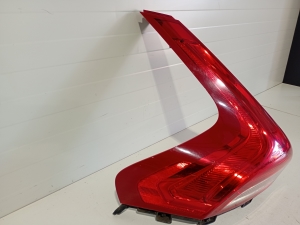 VOLVO V40 (2012–2019) Eckleuchte hinten 31395844 - 8